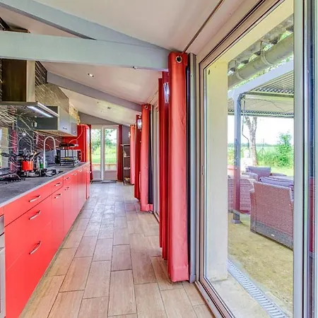 Belle Quercynoise Piscine Jacuzzi Partages Vakantiehuis