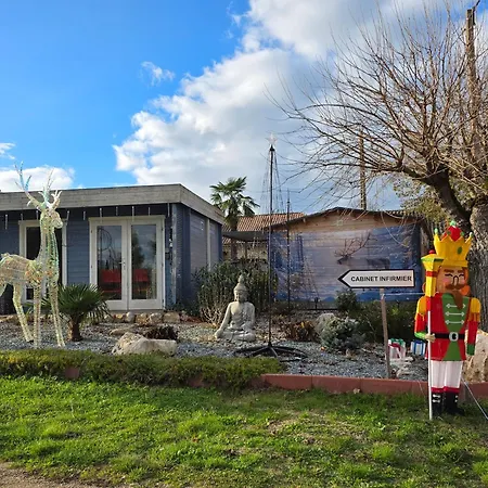 Belle Quercynoise Piscine Jacuzzi Partages Vakantiehuis
