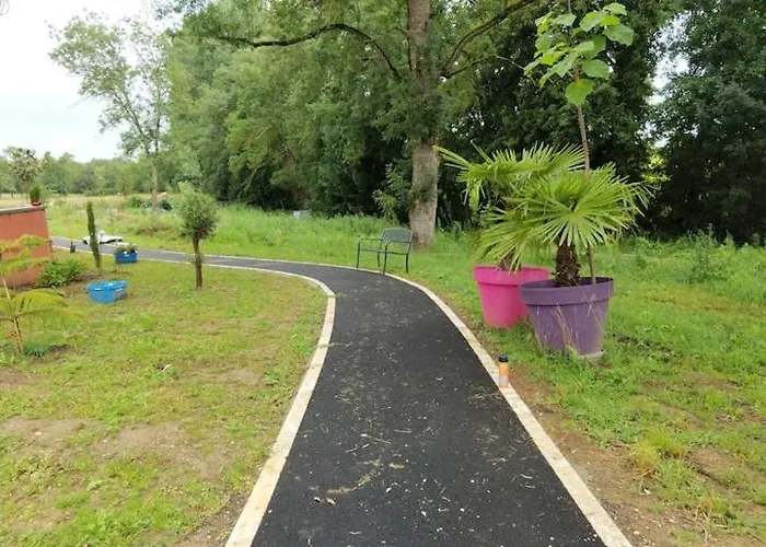 Belle Quercynoise Piscine Jacuzzi Partagés