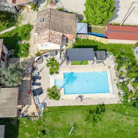 Dom wakacyjny Belle Quercynoise Hammam Et Jaccuzi Privatifs Septfonds