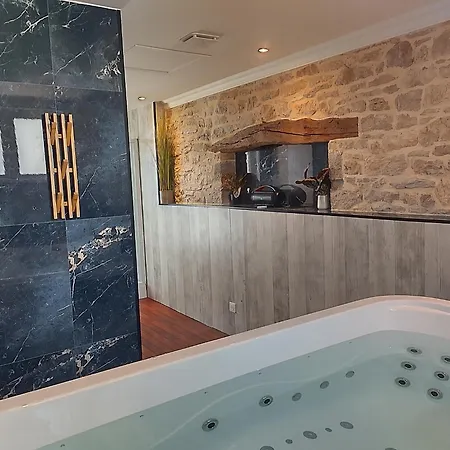 Vakantiehuis Belle Quercynoise Hammam Et Jaccuzi Privatifs Septfonds
